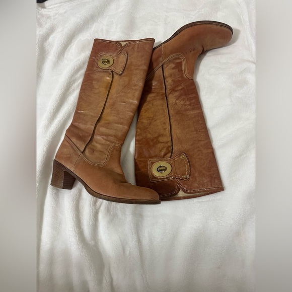 coach boots - Picture 1 of 3